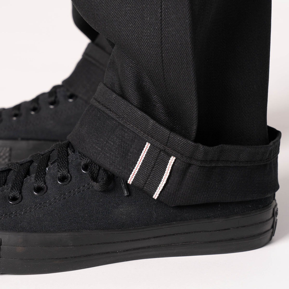 True Guy - Forever Black Selvedge by Naked & Famous Denim