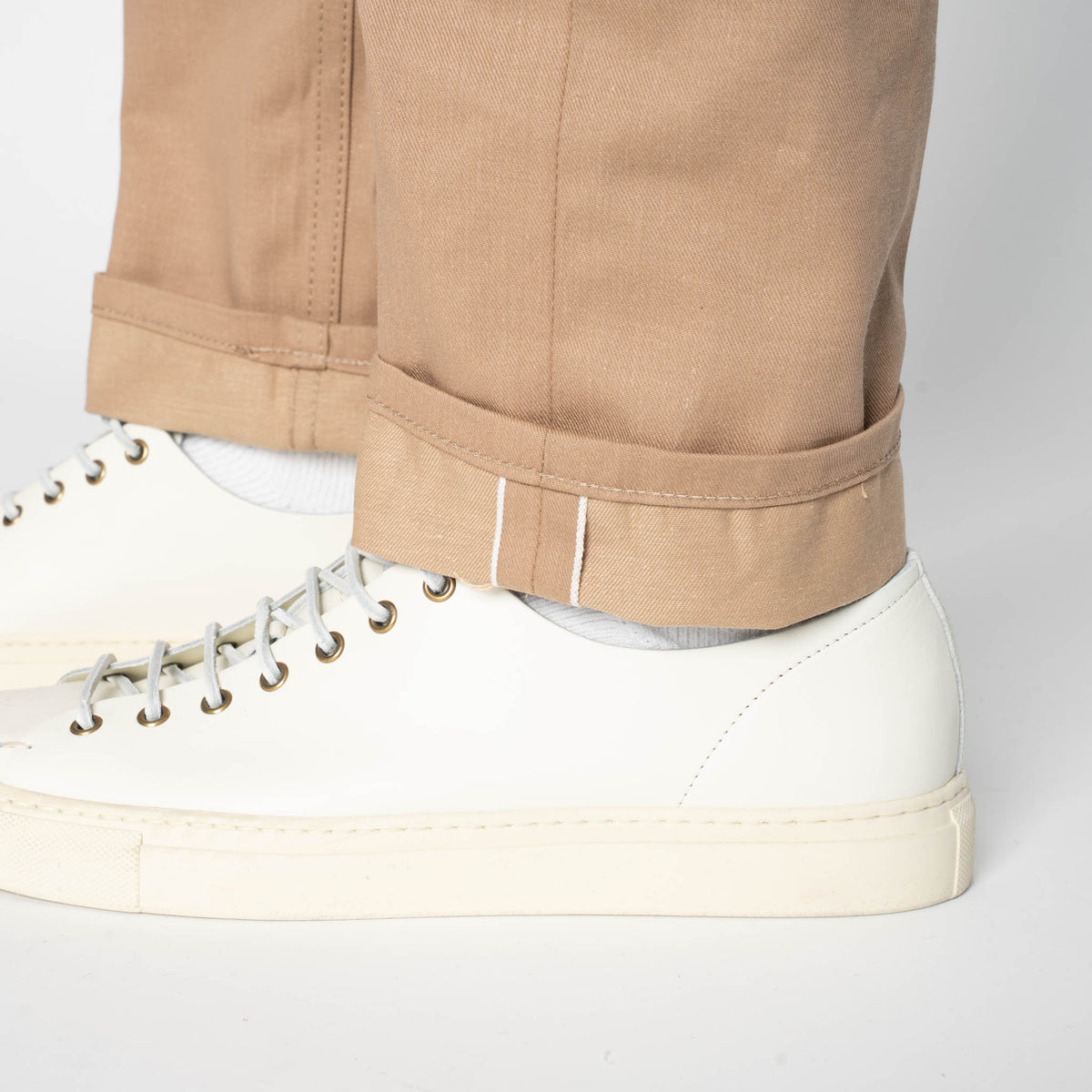 Weird Guy - Selvedge Slacks Beige by Naked & Famous Denim