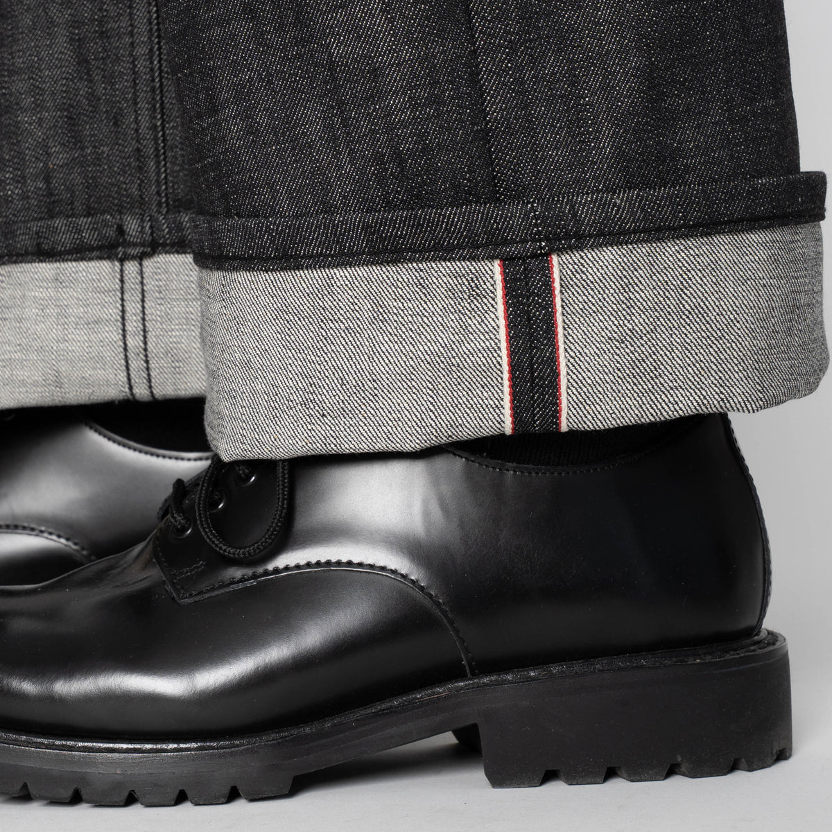 Strong Guy - Super Sexy Selvedge - Black by Naked & Famous Denim