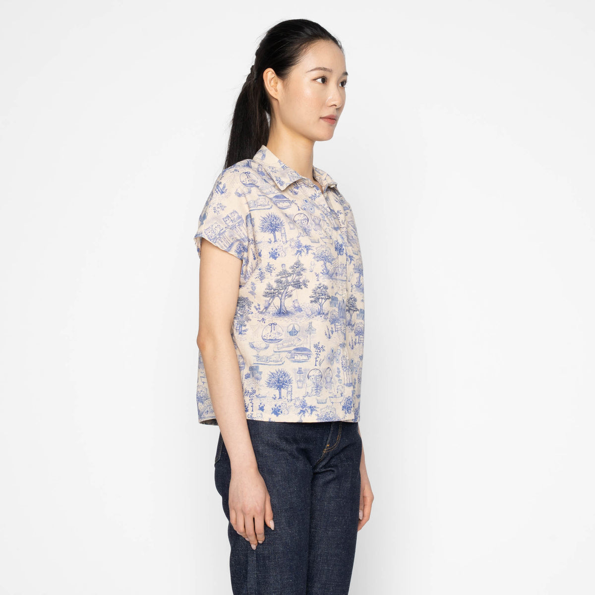 Billie Shirt - Linen Cats by Naked & Famous Denim