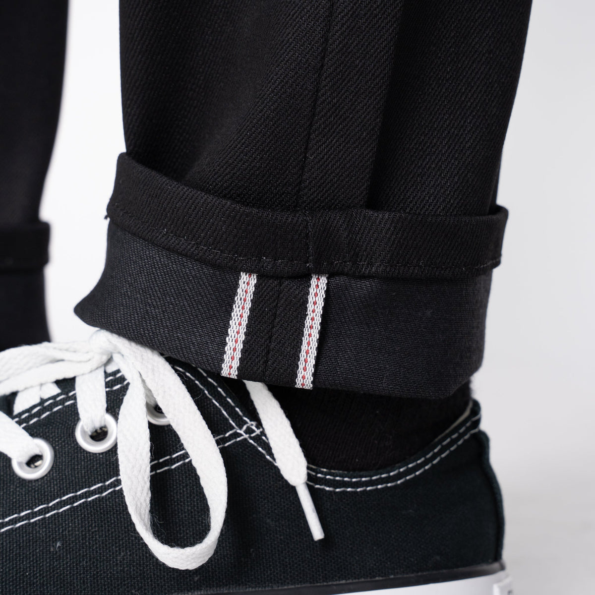 High Skinny - Black Cobra Stretch Selvedge by Naked & Famous Denim