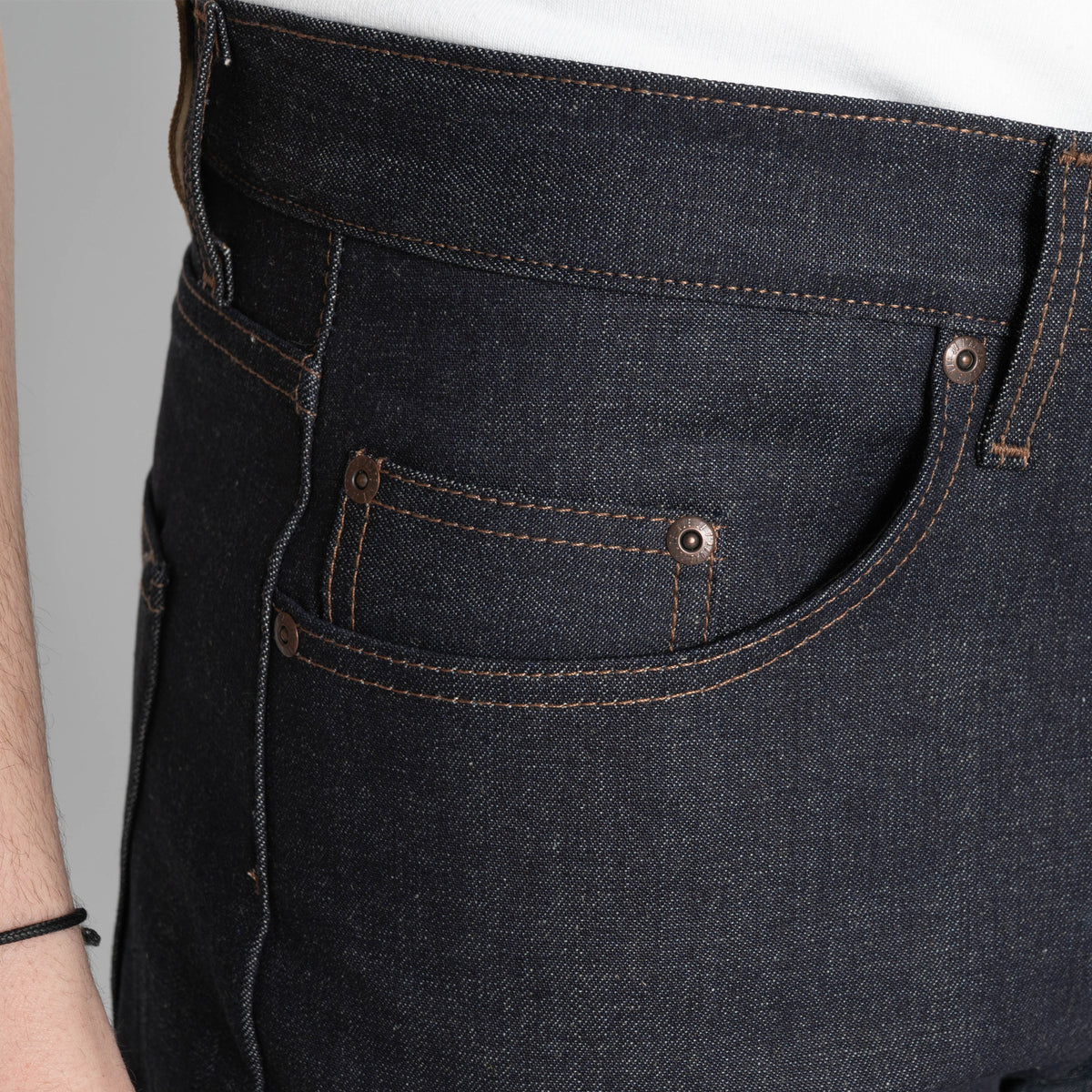 Strong Guy - Hemp Blend Selvedge - Indigo by Naked & Famous Denim